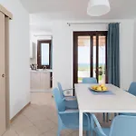 2 Bedroom Front In Дом отдыха *