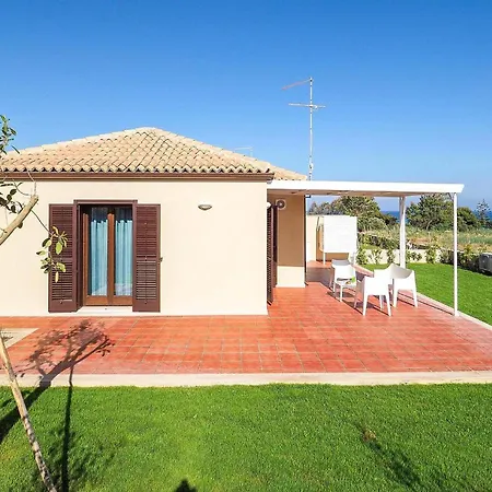 2 Bedroom Front In Feriehus